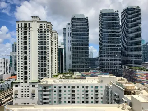 1111 SW 1 Avenue Miami FL 33130