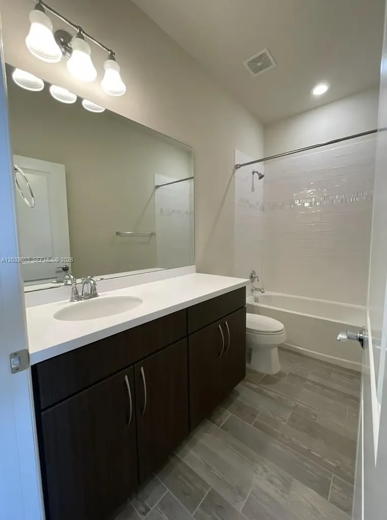 4920 Eucalyptus Drive Hollywood FL 33021