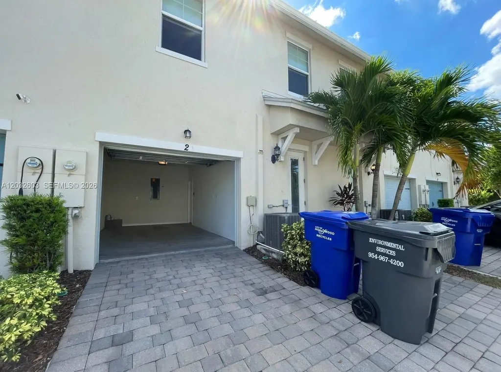 4920 Eucalyptus Drive Hollywood FL 33021