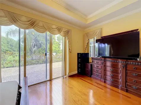 19302 SW 68th Street Pembroke Pines FL 33332
