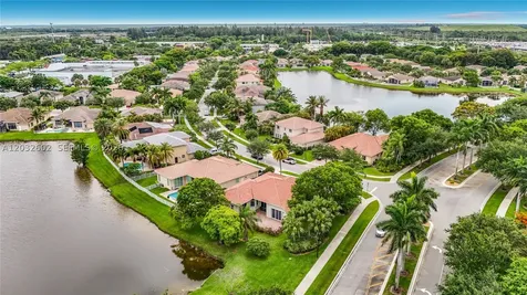 19302 SW 68th Street Pembroke Pines FL 33332