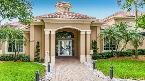19302 SW 68th Street Pembroke Pines FL 33332