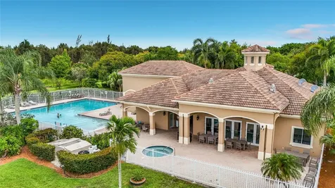 19302 SW 68th Street Pembroke Pines FL 33332
