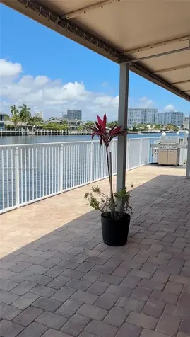 3161 S Ocean Drive Hallandale Beach FL 33009
