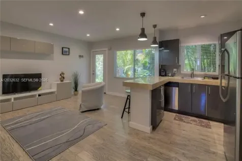659 Meridian Avenue Miami Beach FL 33139