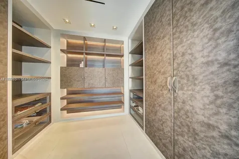 17141 Collins Avenue Sunny Isles Beach FL 33160