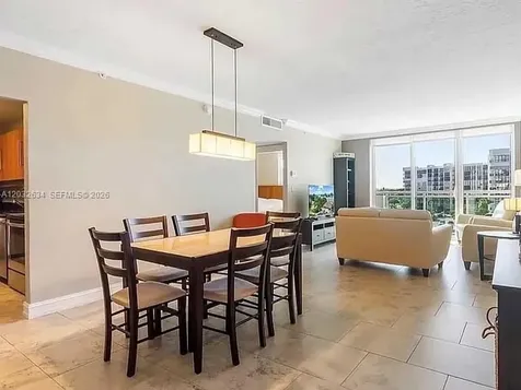 3000 S Ocean Drive Hollywood FL 33019