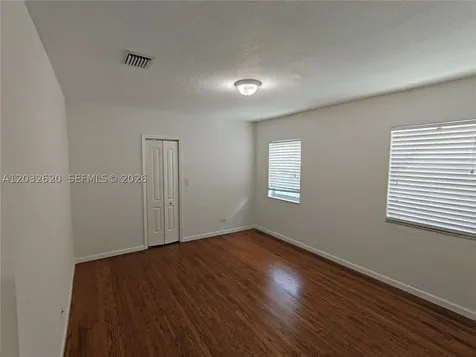 470 SW 25th Road Miami FL 33129