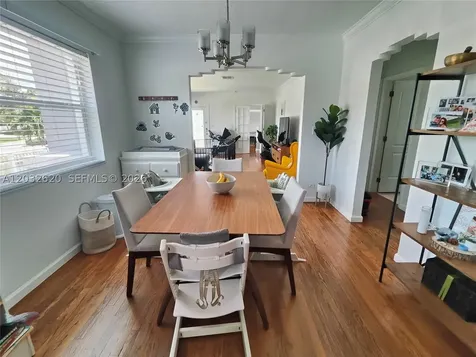 470 SW 25th Road Miami FL 33129