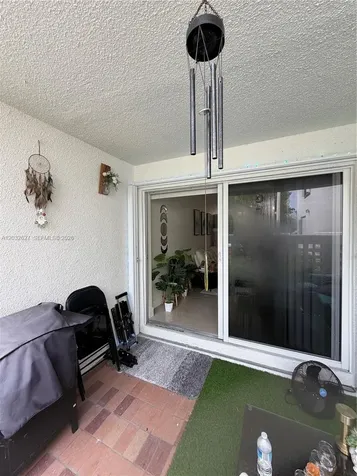 9705 Fontainebleau Boulevard Miami FL 33172