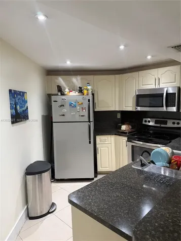 9705 Fontainebleau Boulevard Miami FL 33172