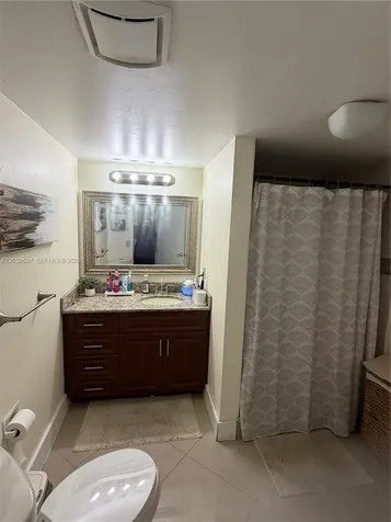 9705 Fontainebleau Boulevard Miami FL 33172