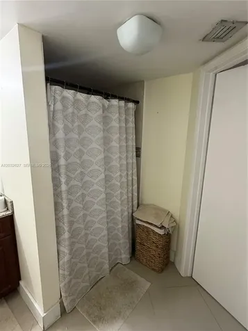 9705 Fontainebleau Boulevard Miami FL 33172