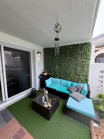 9705 Fontainebleau Boulevard Miami FL 33172