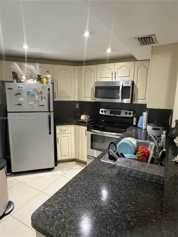 9705 Fontainebleau Boulevard Miami FL 33172