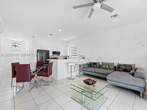 15780 SW 141st Street Miami FL 33196