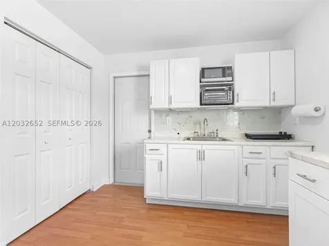 15780 SW 141st Street Miami FL 33196