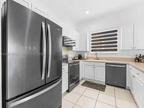 15780 SW 141st Street Miami FL 33196