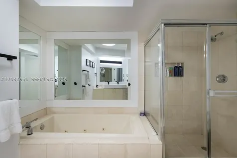 1000 W Island Boulevard Aventura FL 33160