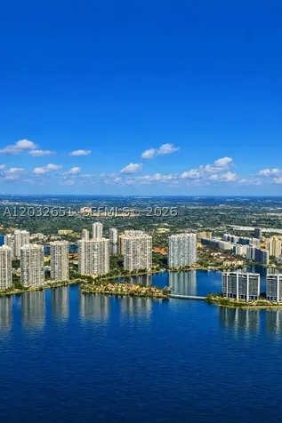 1000 W Island Boulevard Aventura FL 33160