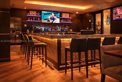 1000 W Island Boulevard Aventura FL 33160