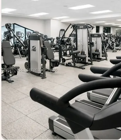 1000 W Island Boulevard Aventura FL 33160