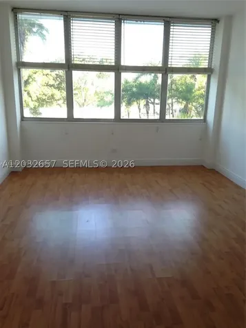 7441 Wayne Avenue Miami Beach FL 33141
