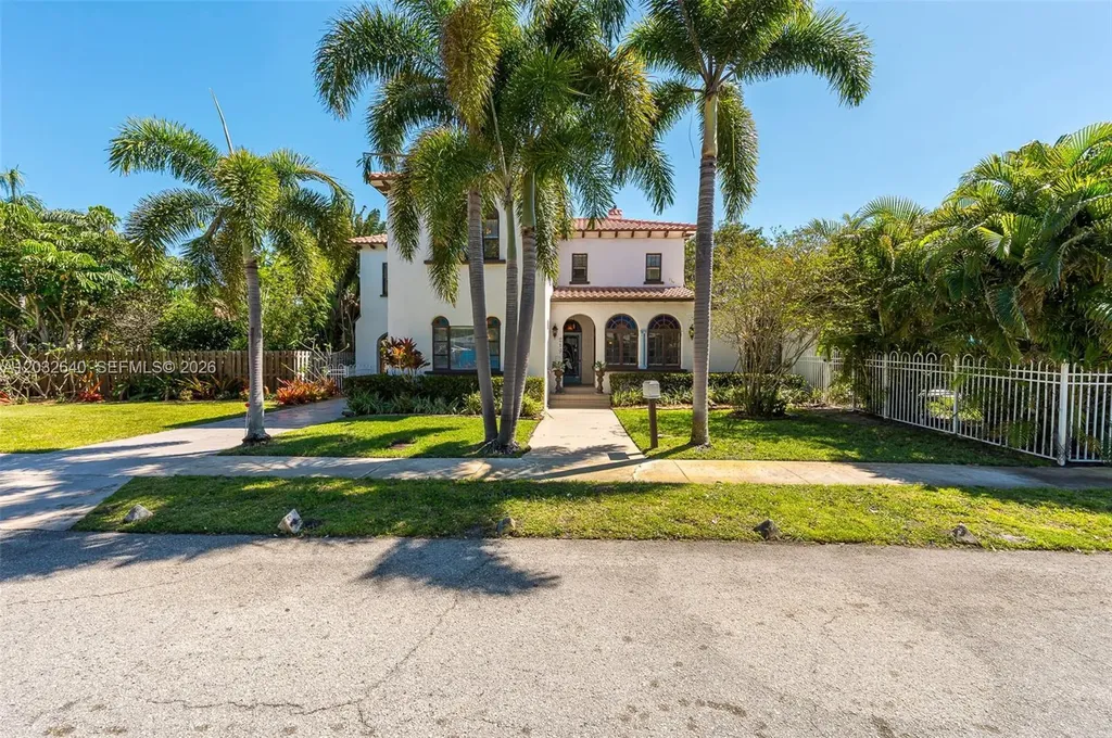 219 S 17th Avenue S Lake Worth FL 33460