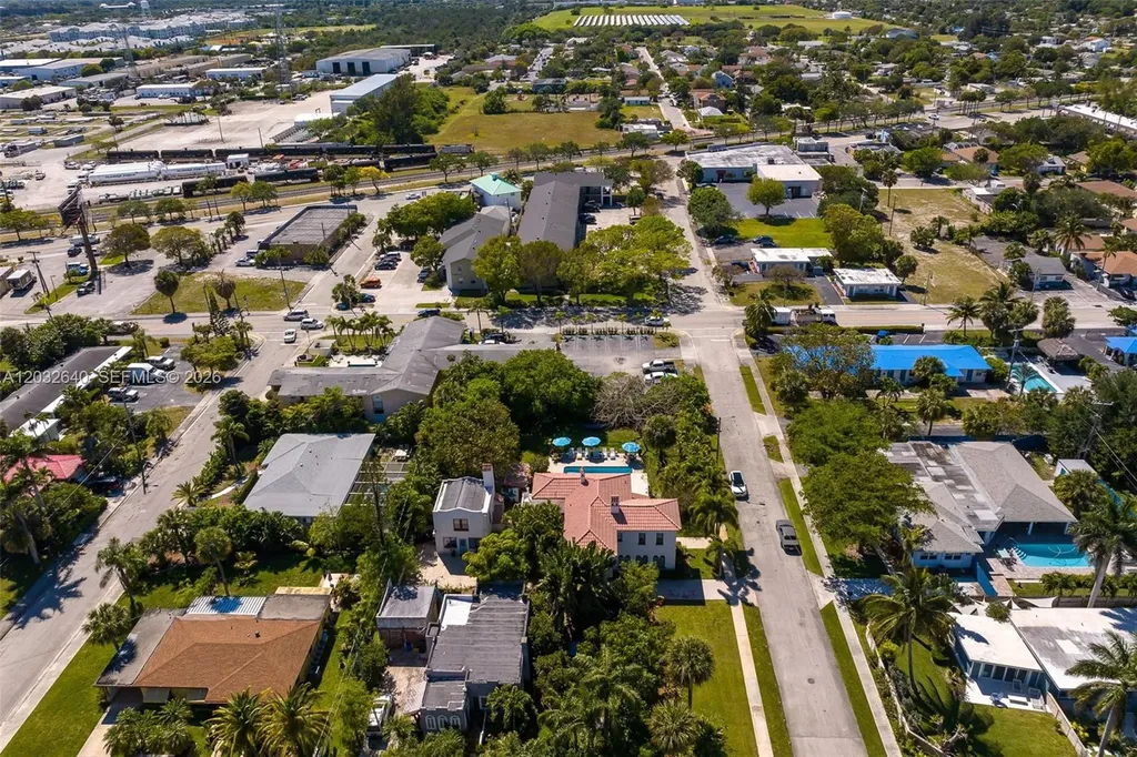 219 S 17th Avenue S Lake Worth FL 33460