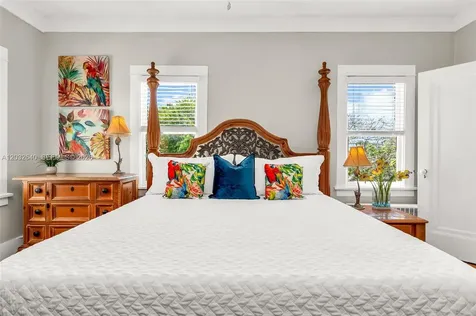 219 S 17th Avenue S Lake Worth FL 33460