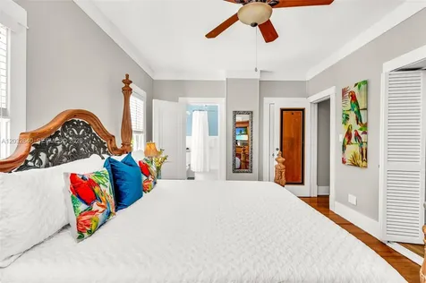 219 S 17th Avenue S Lake Worth FL 33460
