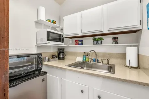 219 S 17th Avenue S Lake Worth FL 33460