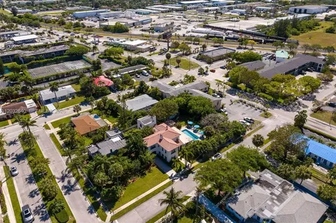 219 S 17th Avenue S Lake Worth FL 33460