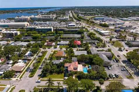219 S 17th Avenue S Lake Worth FL 33460