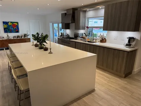 13305 Biscayne Island Terrace North Miami FL 33181