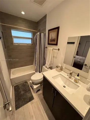 13305 Biscayne Island Terrace North Miami FL 33181