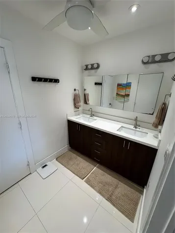 13305 Biscayne Island Terrace North Miami FL 33181