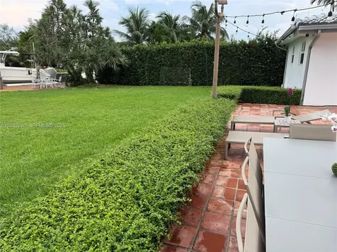 13305 Biscayne Island Terrace North Miami FL 33181