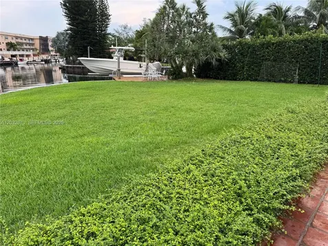 13305 Biscayne Island Terrace North Miami FL 33181