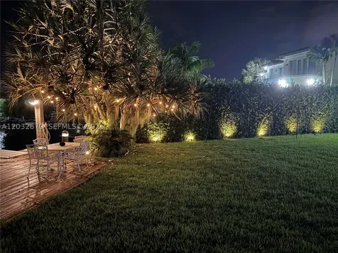13305 Biscayne Island Terrace North Miami FL 33181