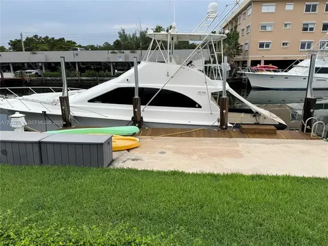 13305 Biscayne Island Terrace North Miami FL 33181