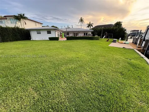 13305 Biscayne Island Terrace North Miami FL 33181