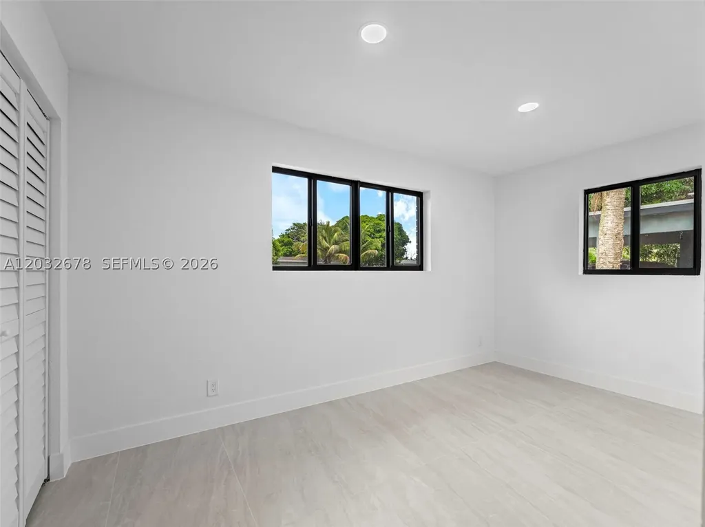 1055 Wyoming Avenue Fort Lauderdale FL 33312