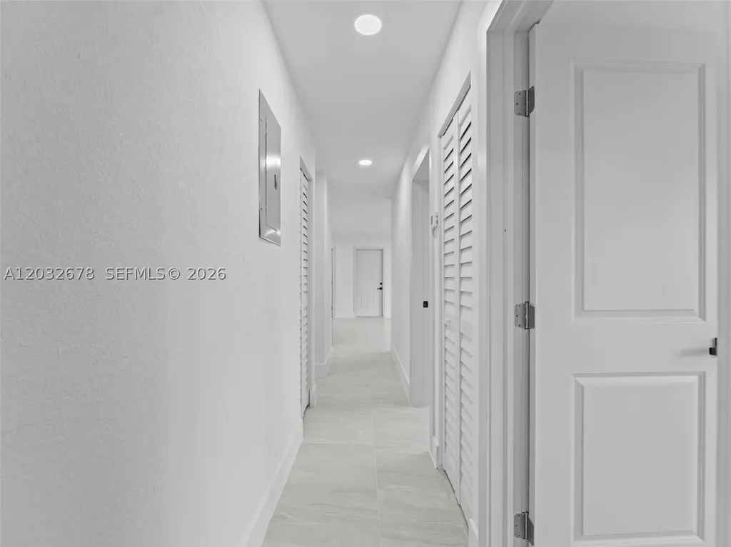1055 Wyoming Avenue Fort Lauderdale FL 33312