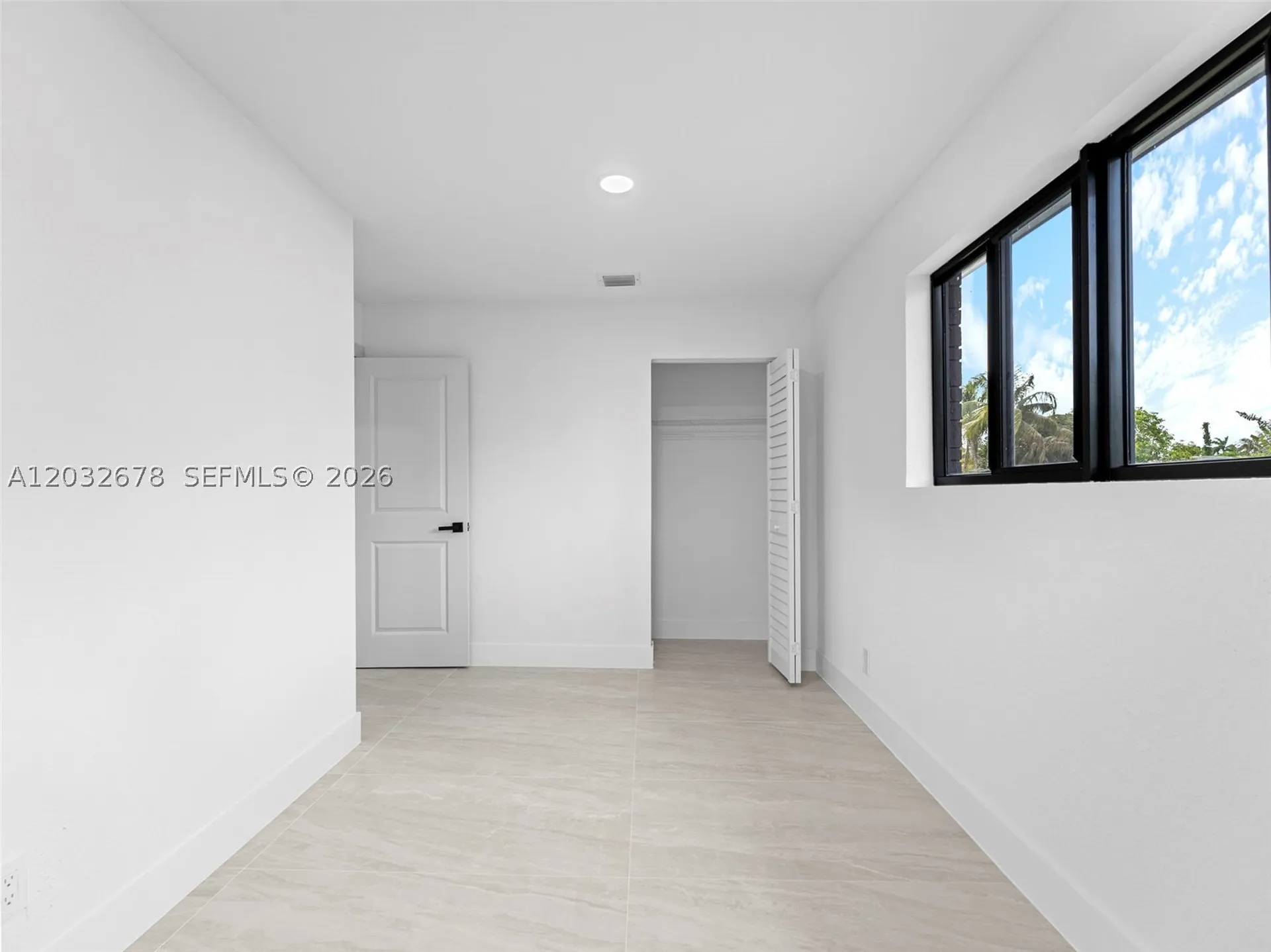 1055 Wyoming Avenue Fort Lauderdale FL 33312
