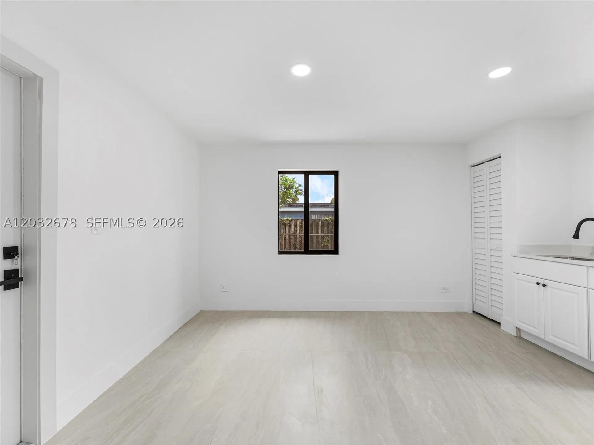 1055 Wyoming Avenue Fort Lauderdale FL 33312