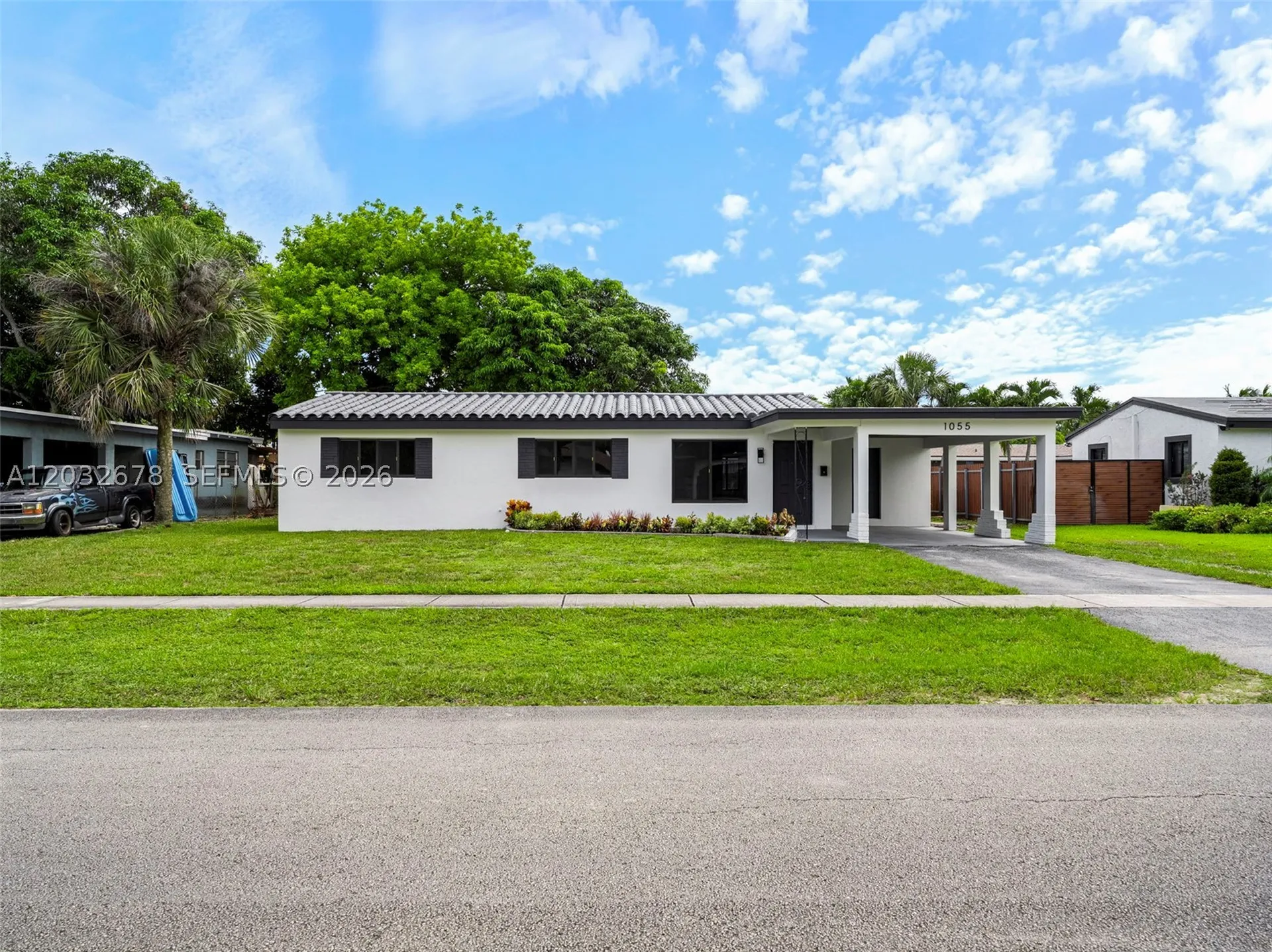1055 Wyoming Avenue Fort Lauderdale FL 33312