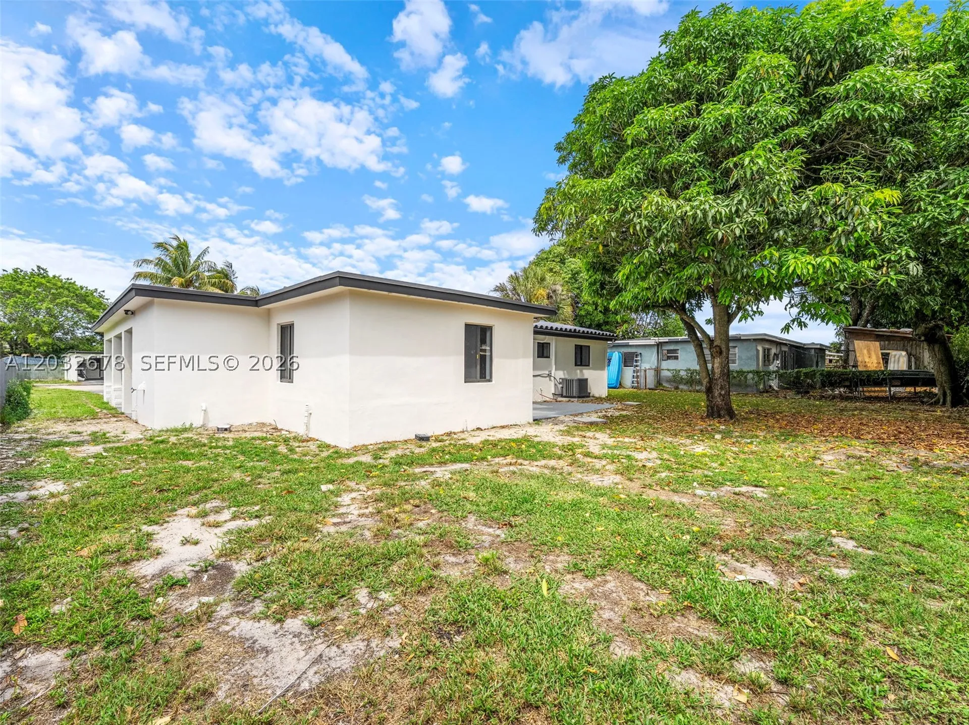 1055 Wyoming Avenue Fort Lauderdale FL 33312