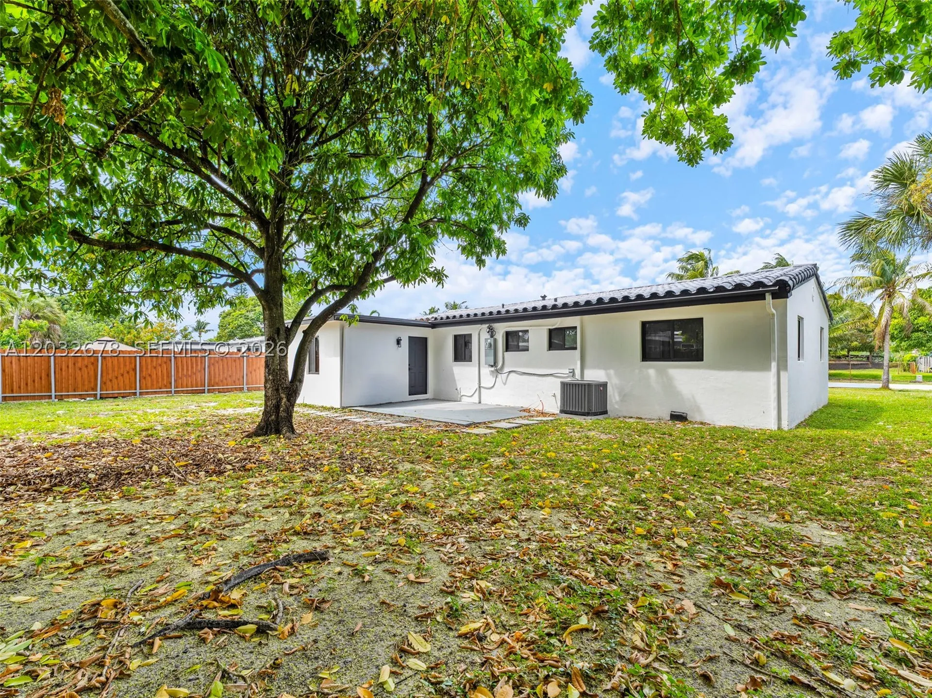 1055 Wyoming Avenue Fort Lauderdale FL 33312