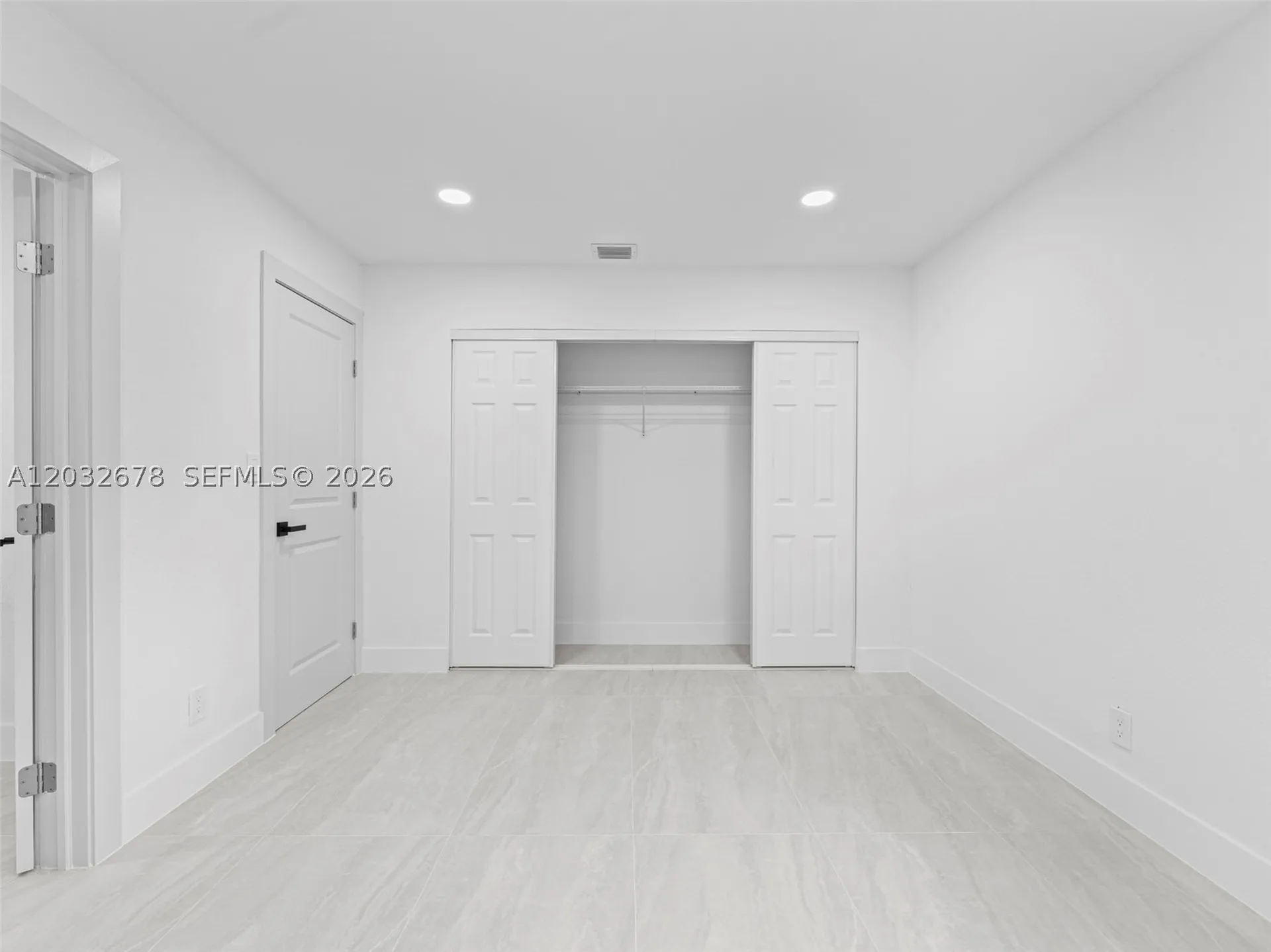1055 Wyoming Avenue Fort Lauderdale FL 33312